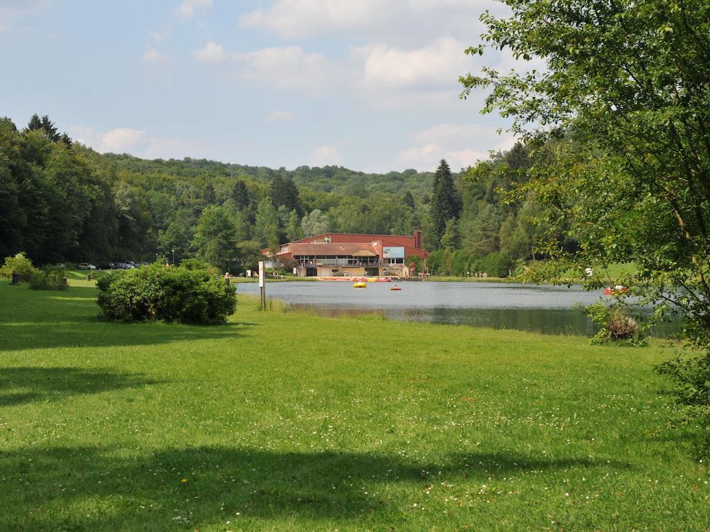 Vallee De Rabais Otel Virton Oda fotoğraf