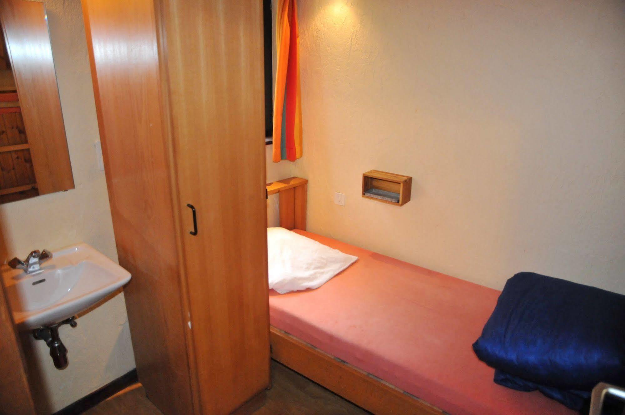 Vallee De Rabais Otel Virton Dış mekan fotoğraf