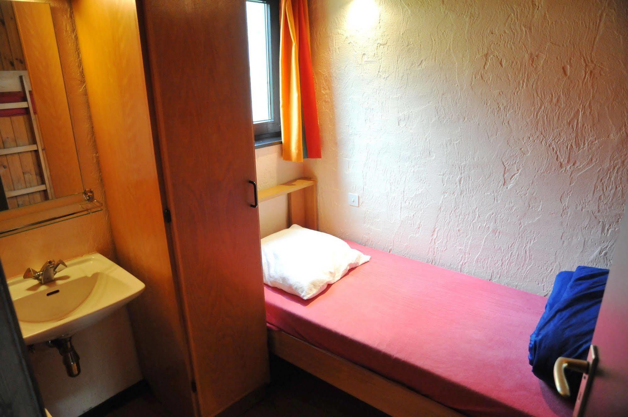Vallee De Rabais Otel Virton Dış mekan fotoğraf