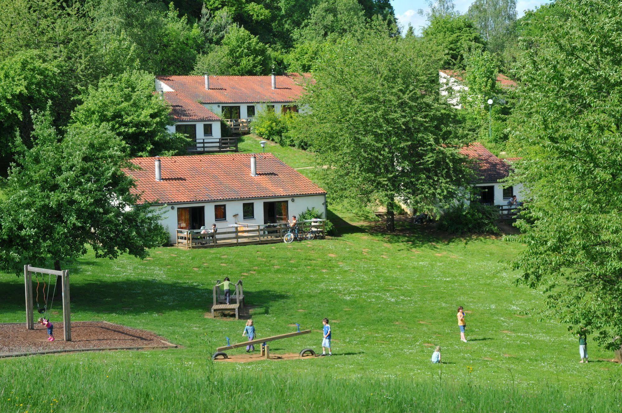 Vallee De Rabais Otel Virton Dış mekan fotoğraf