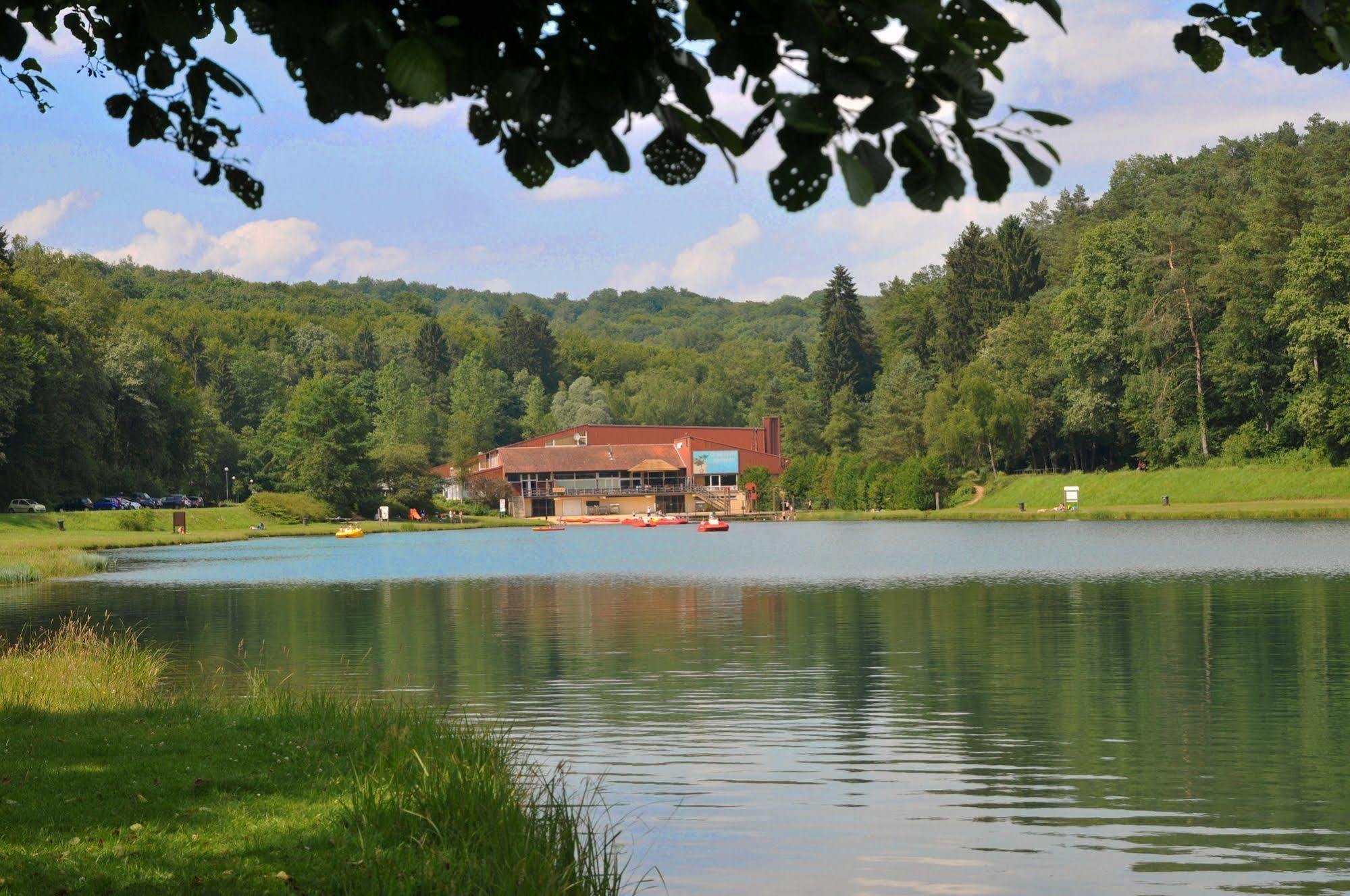 Vallee De Rabais Otel Virton Dış mekan fotoğraf